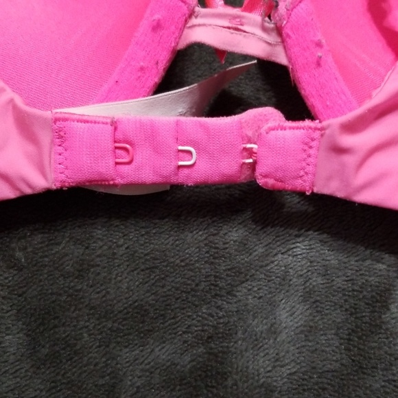 VICTORIA'S SECRET PUSH UP BRA PINK COLOR 34A - Picture 5 of 7